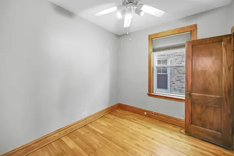 3130 West Wilson Avenue Chicago IL 60625