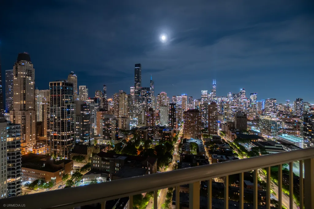 111 West Maple Street Chicago IL 60610