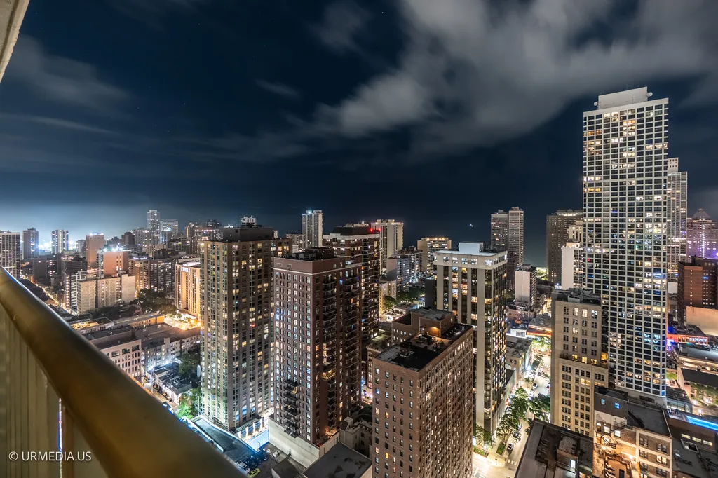 111 West Maple Street Chicago IL 60610