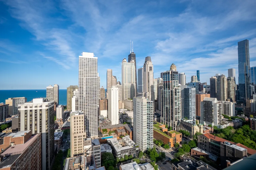 111 West Maple Street Chicago IL 60610