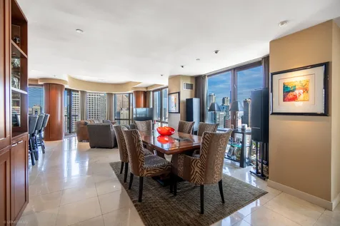 111 West Maple Street Chicago IL 60610