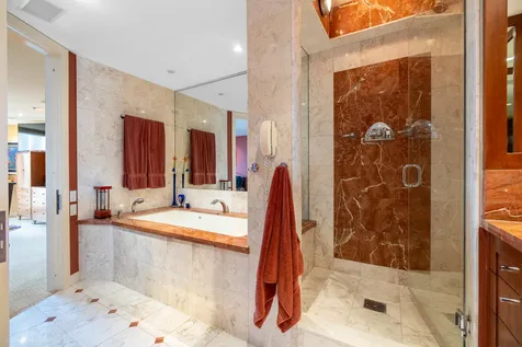 111 West Maple Street Chicago IL 60610