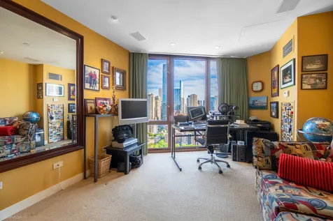 111 West Maple Street Chicago IL 60610