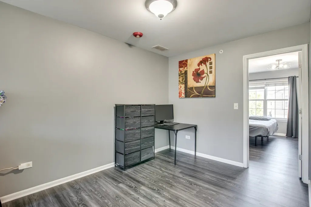 2875 Henley Lane Naperville IL 60540