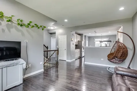 2875 Henley Lane Naperville IL 60540