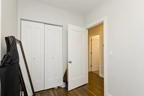 856 North Hermitage Avenue Chicago IL 60622