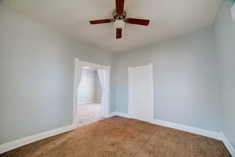 424 North 2nd Street Watseka IL 60970