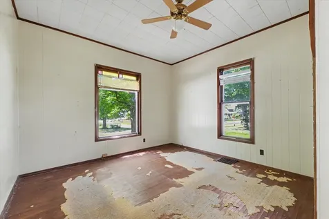 307 South Lincoln Street Mahomet IL 61853