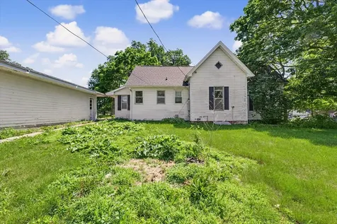 307 South Lincoln Street Mahomet IL 61853