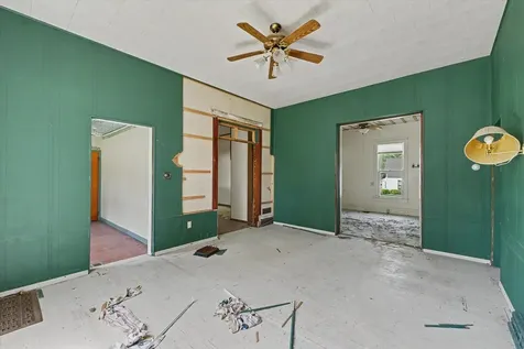 307 South Lincoln Street Mahomet IL 61853