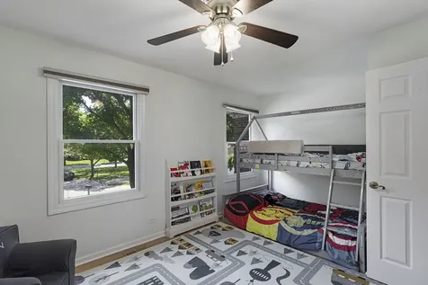 1118 Highland Grove Drive Buffalo Grove IL 60089