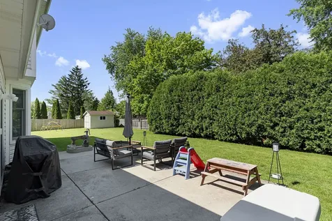 1118 Highland Grove Drive Buffalo Grove IL 60089