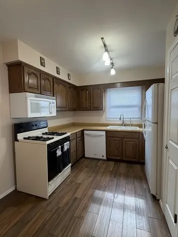 1706 Notre Dame Road Rockford IL 61103