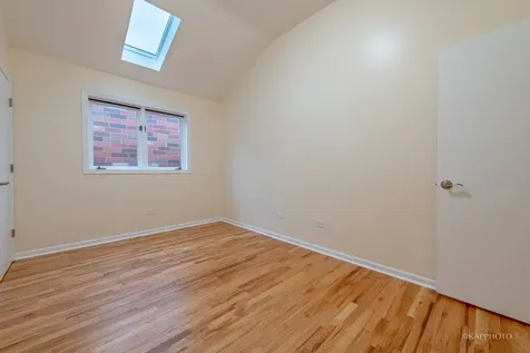 2435 West Polk Street Chicago IL 60612