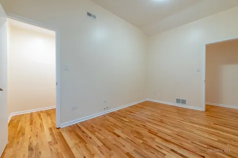 2435 West Polk Street Chicago IL 60612