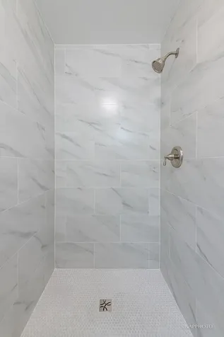 2435 West Polk Street Chicago IL 60612