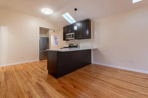 2435 West Polk Street Chicago IL 60612