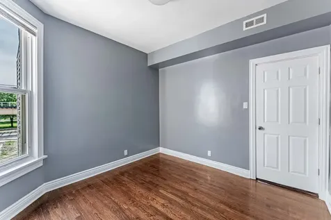 3535 West Walnut Street Chicago IL 60624