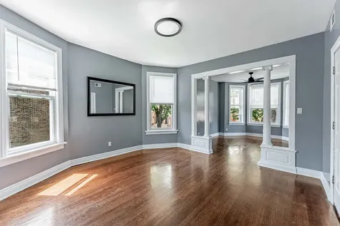 3535 West Walnut Street Chicago IL 60624
