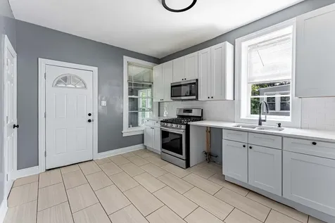 3535 West Walnut Street Chicago IL 60624