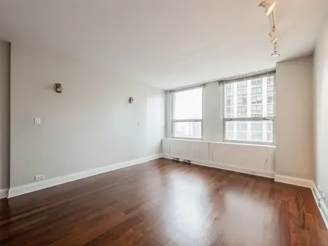 2626 North Lakeview Avenue Chicago IL 60614