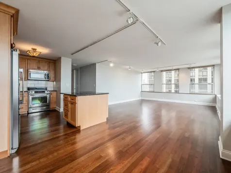 2626 North Lakeview Avenue Chicago IL 60614