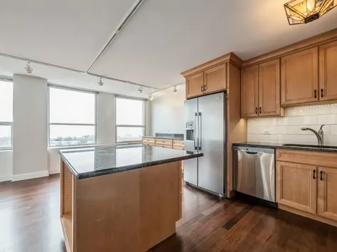 2626 North Lakeview Avenue Chicago IL 60614