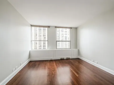 2626 North Lakeview Avenue Chicago IL 60614