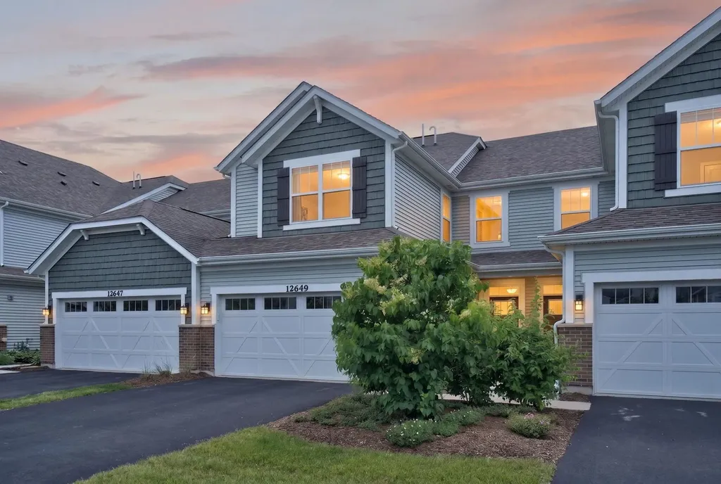 12649 South Potomac Drive Plainfield IL 60585