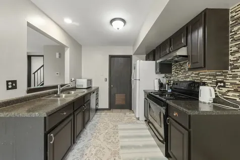 2736 Prairieview Lane S Aurora IL 60502