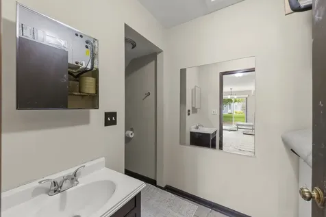 2736 Prairieview Lane S Aurora IL 60502