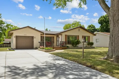 268 Thunderbird Trail Carol Stream IL 60188