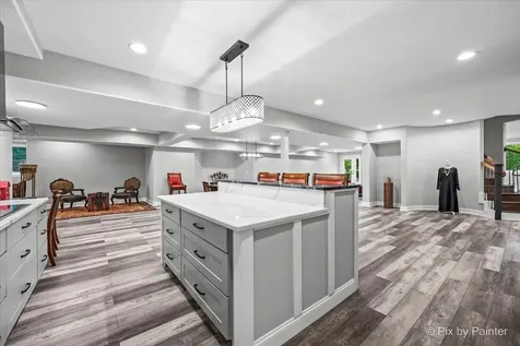 117 N. Wynstone Drive North Barrington IL 60010