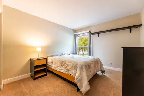 5537 East Lake Drive Lisle IL 60532