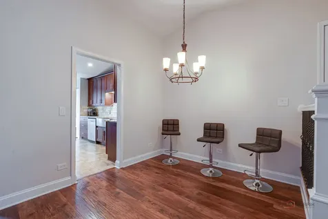 1261 Streamwood Lane Vernon Hills IL 60061