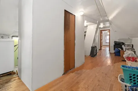 4019 North Bernard Street Chicago IL 60618