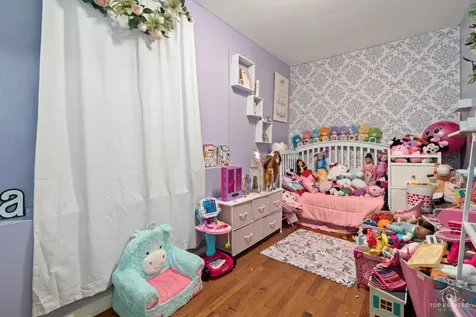 4019 North Bernard Street Chicago IL 60618