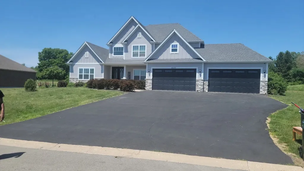 4177 Cherry Road Oswego IL 60543