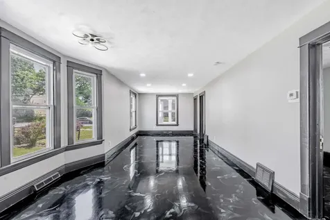 75 West 23rd Street Chicago Heights IL 60411