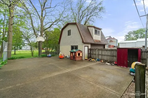 250 Peru Street Paw Paw IL 61353