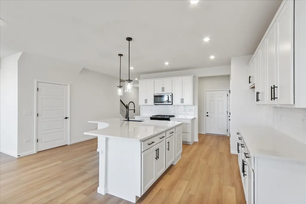 728 Switchgrass Way Bolingbrook IL 60490