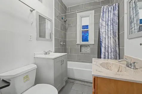 5237 South Princeton Avenue Chicago IL 60609