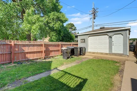 5237 South Princeton Avenue Chicago IL 60609