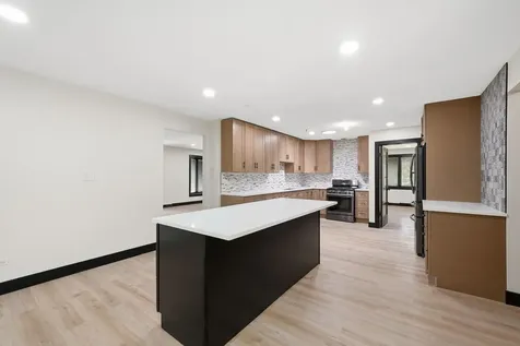8800 West 104th Street Palos Hills IL 60465