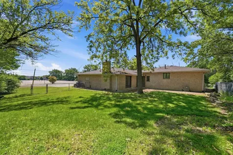 8800 West 104th Street Palos Hills IL 60465