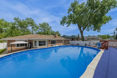 8736 South 80th Court Hickory Hills IL 60457