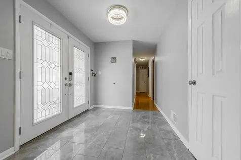 8736 South 80th Court Hickory Hills IL 60457