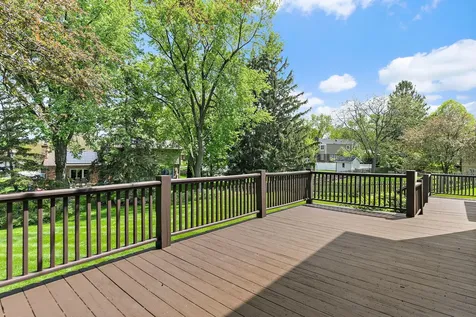 18 Jennifer Lane Dekalb IL 60115