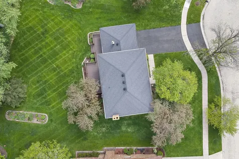 18 Jennifer Lane Dekalb IL 60115