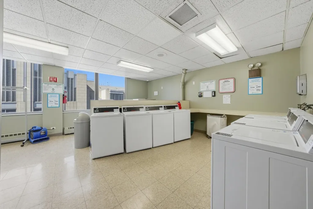 233 East Erie Street Chicago IL 60611